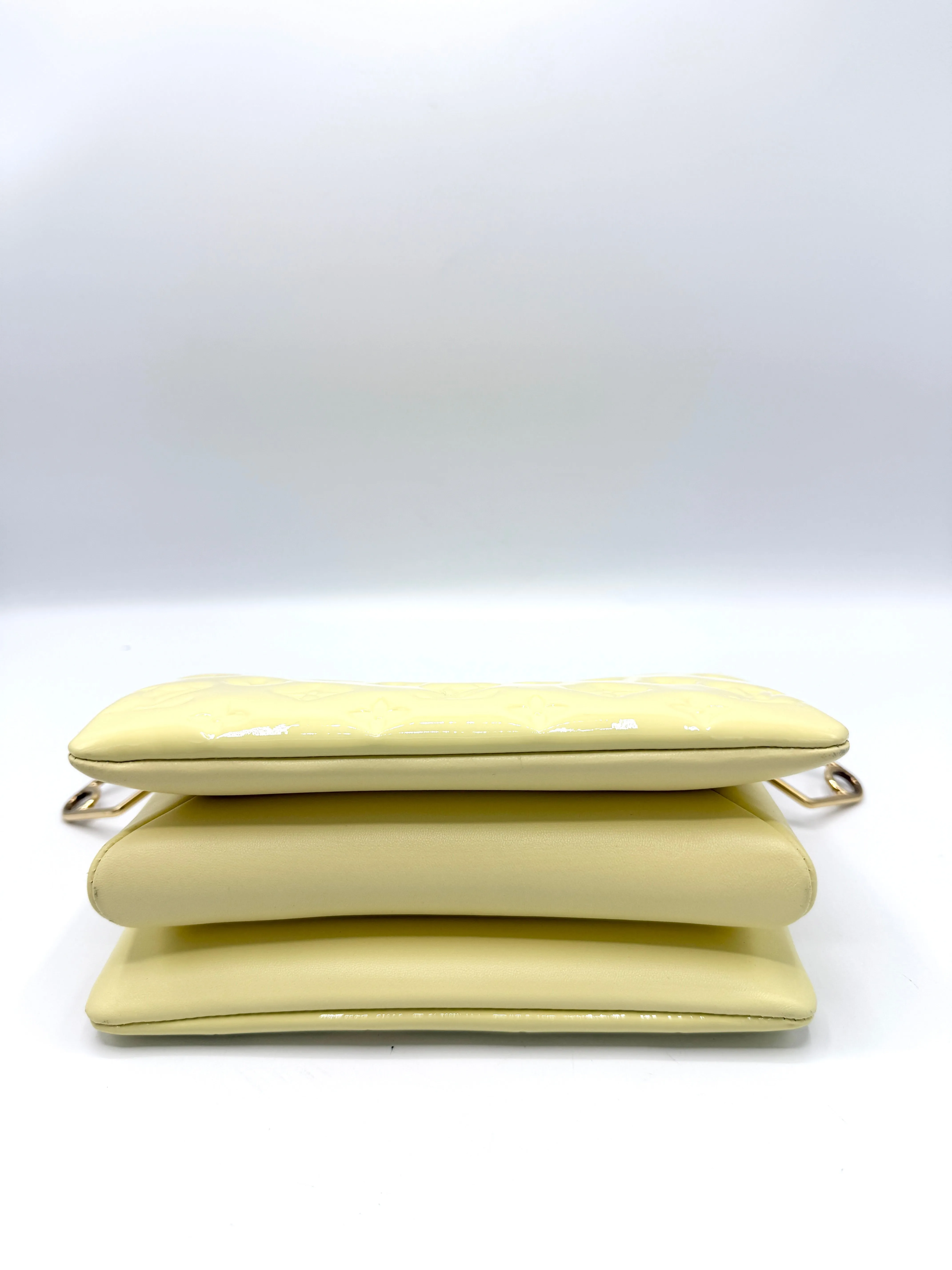 Pastel Yellow Patent Coussin