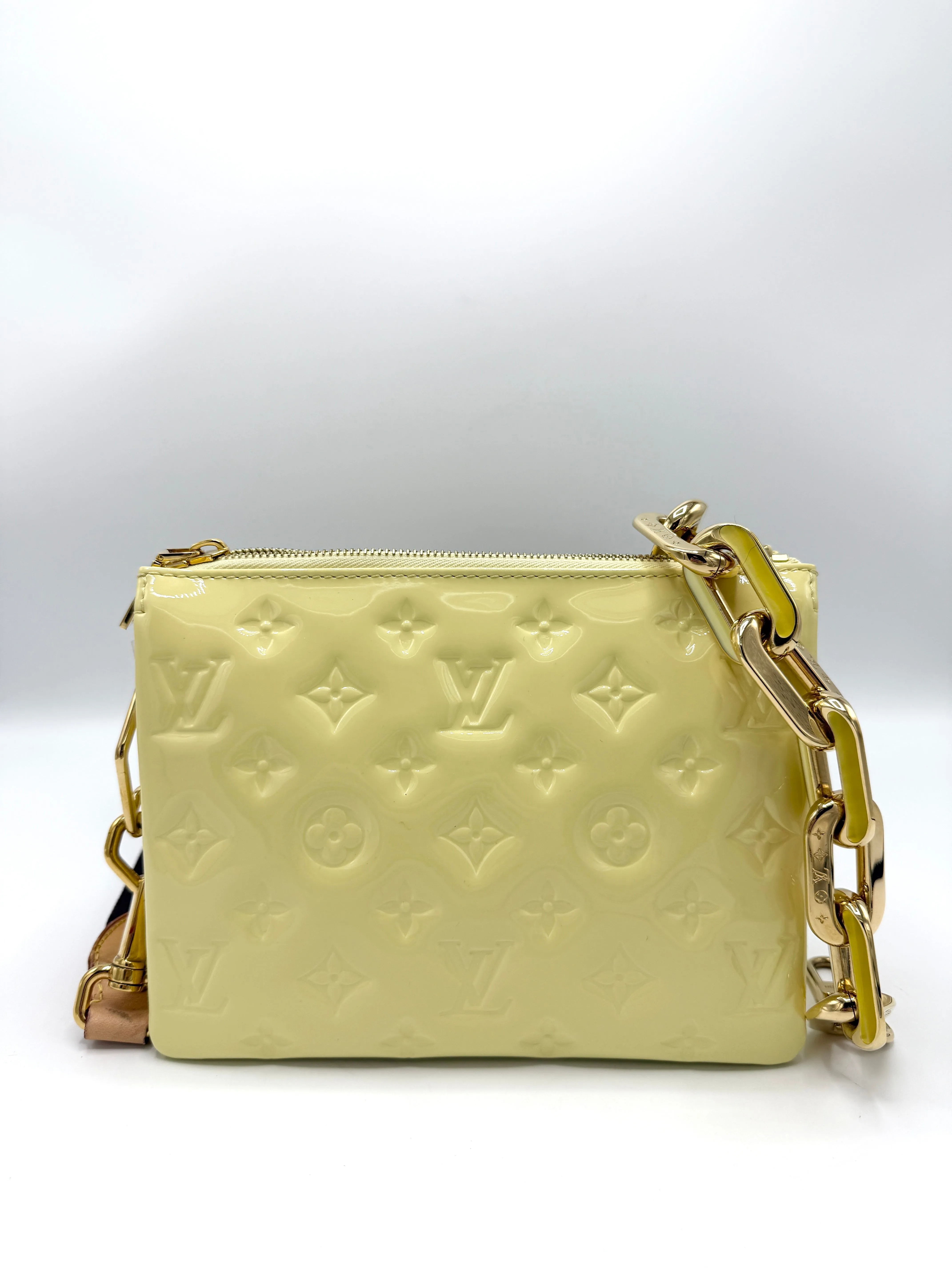 Pastel Yellow Patent Coussin