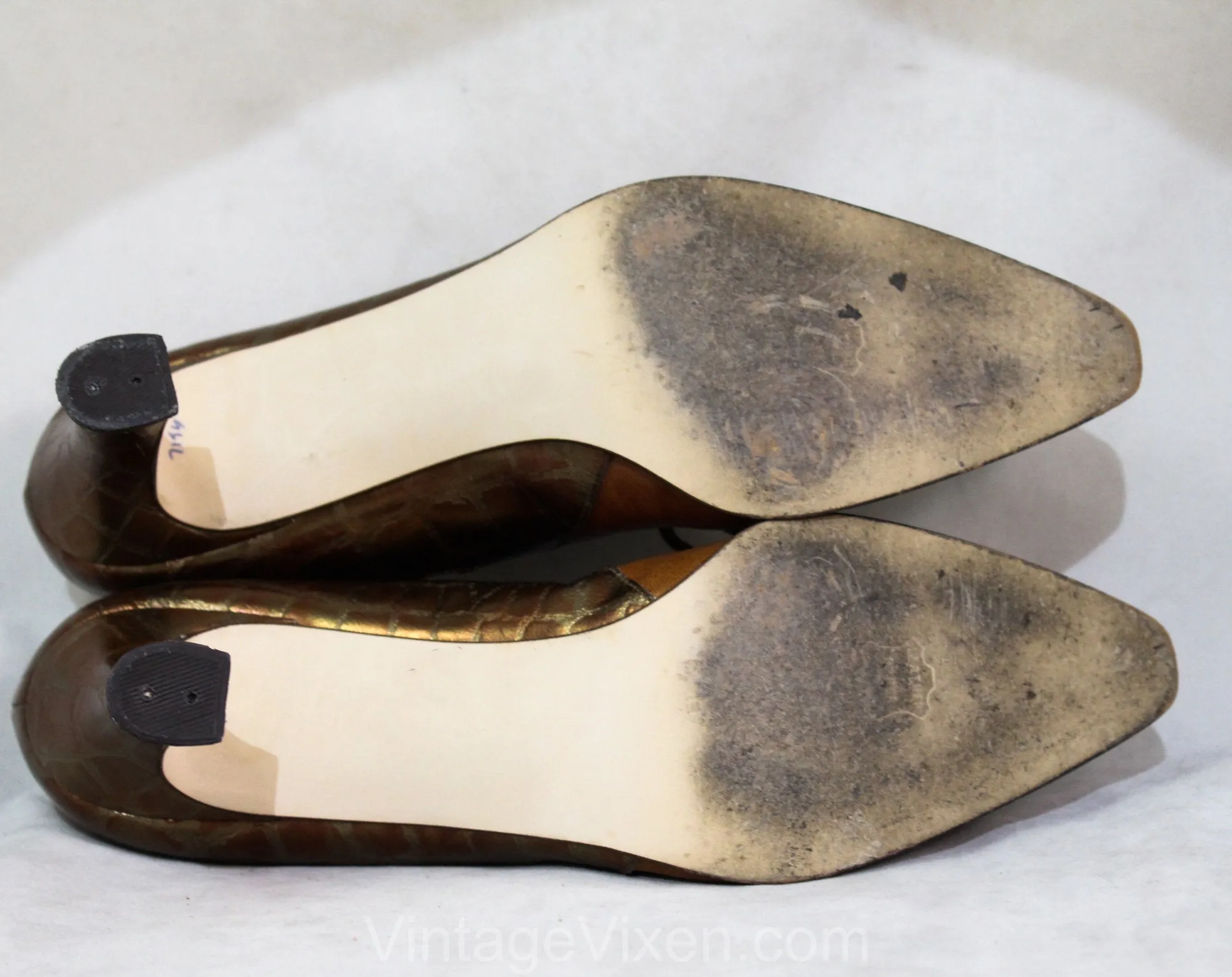 Size 9.5 Antique Style Shoes - Faux Alligator Caramel Brown Leather Heels - Bronze Gold Metallic Lace Up Oxford Pumps by Desiree - Point Toe
